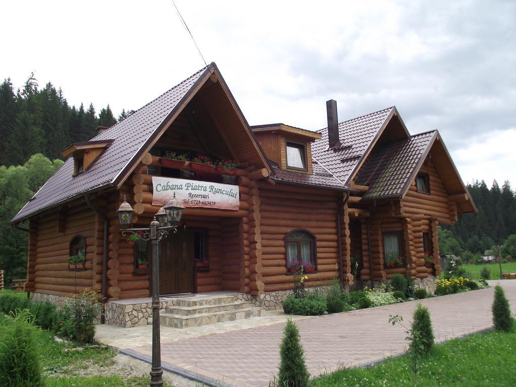 Cabana Piatra Runcului Vatra Moldoviţei Εξωτερικό φωτογραφία
