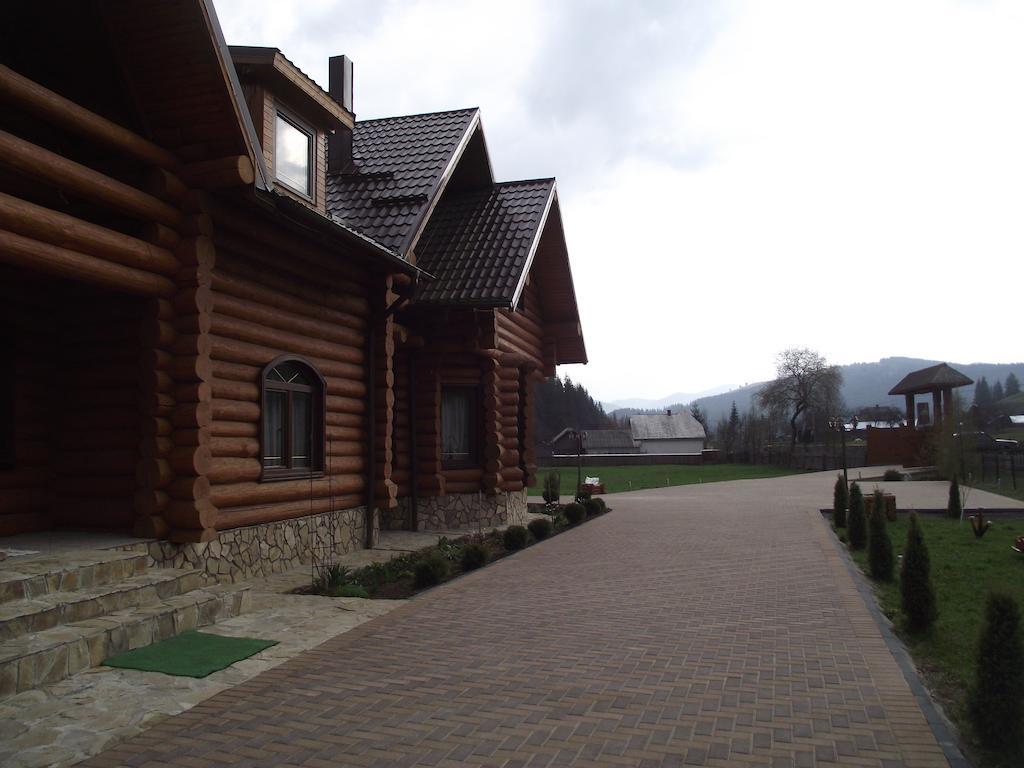 Cabana Piatra Runcului Vatra Moldoviţei Εξωτερικό φωτογραφία