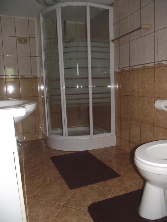 Cabana Piatra Runcului Vatra Moldoviţei Δωμάτιο φωτογραφία